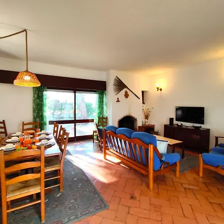 Вилла Acoteias With Pool By Homing