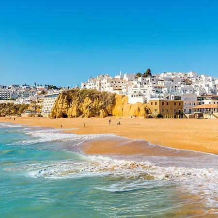 Villa Acoteias With Pool By Homing Albufeira