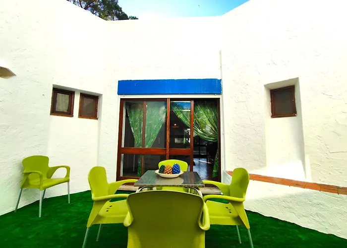 Acoteias With Pool By Homing Villa *