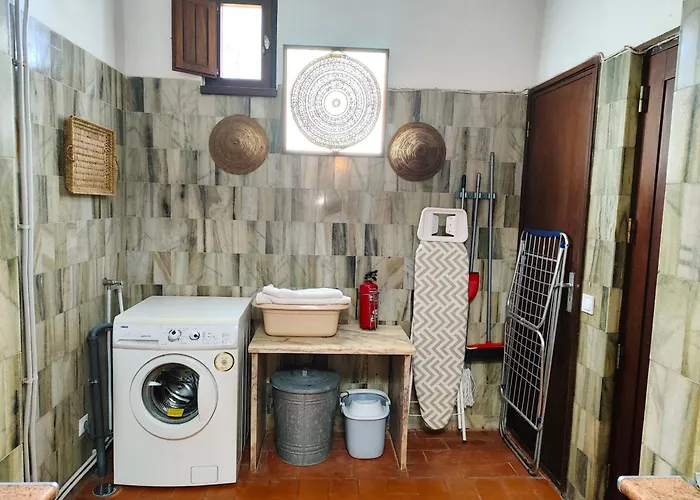 Acoteias With Pool By Homing Villa