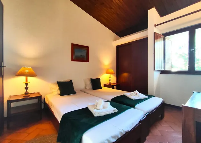 Acoteias With Pool By Homing Villa *